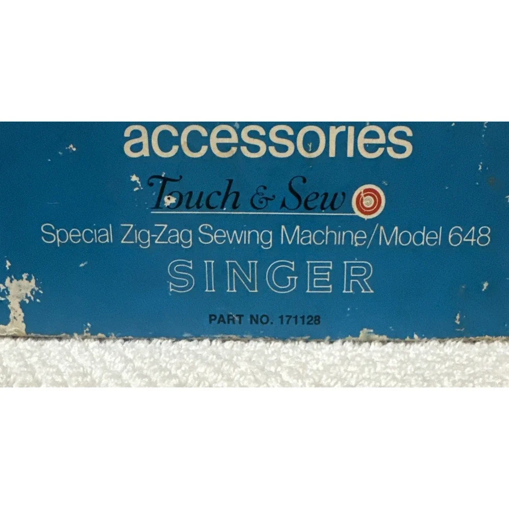 Accessories Kit Touch & Sew Singer Kit Part No. 171128 Model 648 Vintage